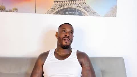 Snapshot of tyron_rulers chatting on 10-19-25, 11:49 Dvid Rullers online show from 10-19-25, 11:49