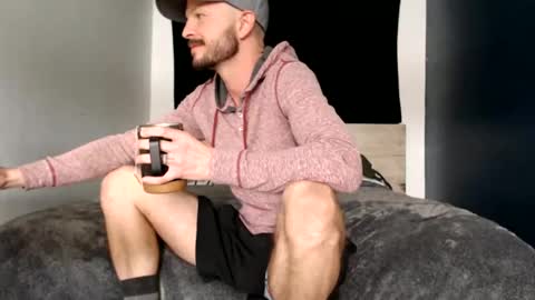 Tyrone Mattias online show from 01-17-25, 08:44