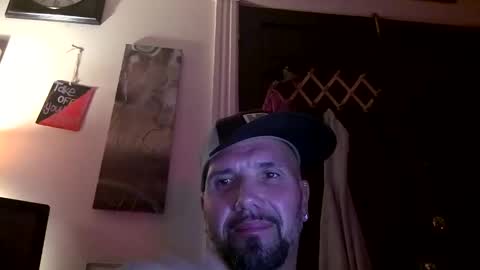 tywinn68 online show from 10-15-25, 03:17