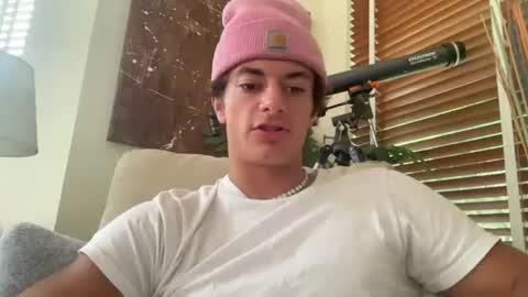 tyy0ung online show from 07-12-26, 03:14