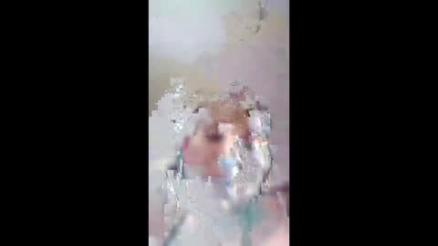 Snapshot of uandme_baby chatting on 03-08-26, 02:37 Azelia B online show from 03-08-26, 02:37