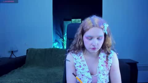 Snapshot of uco_mon chatting on 10-02-25, 06:04 Uco online show from 10-02-25, 06:04