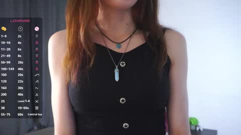 Lili online show from 05-29-26, 06:28