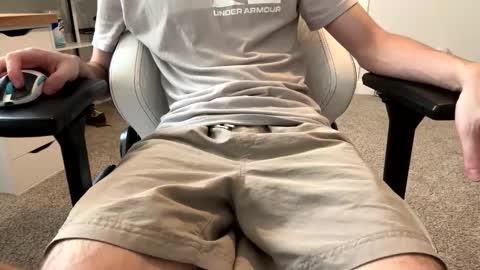 Love Lain online show from 03-19-26, 10:25