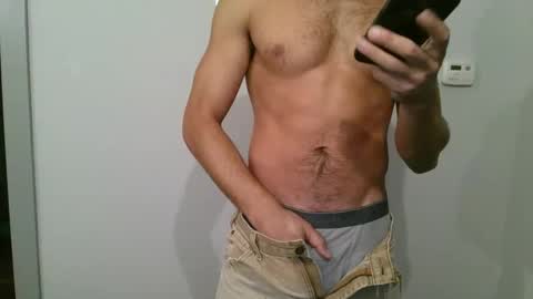 Snapshot of uhhuhyea chatting on 10-29-25, 02:03 uhhuhyea online show from 10-29-25, 02:03