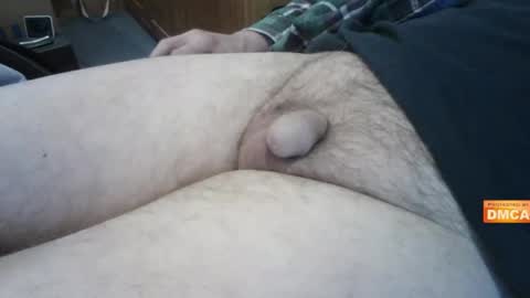 Snapshot of uk_exhibitionist70 chatting on 01-14-25, 04:18 Hairy UK guy online show from 01-14-25, 04:18