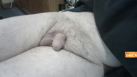 Snapshot of uk_exhibitionist70 chatting on 01-17-25, 07:16 Hairy UK guy online show from 01-17-25, 07:16