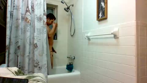 Snapshot of ukelelexd chatting on 03-10-25, 03:23 RickAoR19 online show from 03-10-25, 03:23