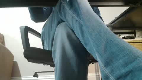 Snapshot of ukguynxtdr chatting on 12-16-24, 12:16 ukguynxtdr online show from 12-16-24, 12:16