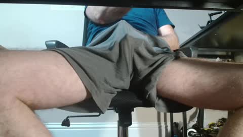 Snapshot of ukguynxtdr chatting on 12-29-24, 02:49 ukguynxtdr online show from 12-29-24, 02:49