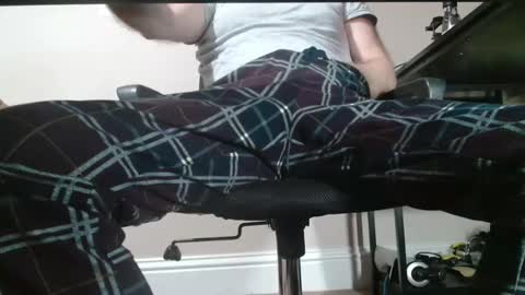 Snapshot of ukguynxtdr chatting on 01-07-25, 10:30 ukguynxtdr online show from 01-07-25, 10:30