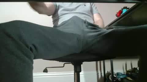 Snapshot of ukguynxtdr chatting on 02-23-25, 02:40 ukguynxtdr online show from 02-23-25, 02:40