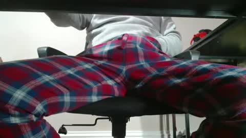 Snapshot of ukguynxtdr chatting on 02-25-25, 10:18 ukguynxtdr online show from 02-25-25, 10:18