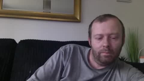 ukmatty3 online show from 01-31-25, 03:33