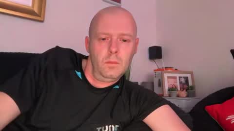 ukmatty3 online show from 06-21-26, 09:39