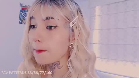 Martina online show from 12-15-25, 08:02