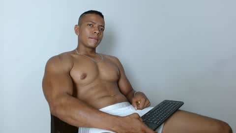 Felipe  model independent online show from 12-31-24, 10:45