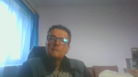 Snapshot of ulmeni4 chatting on 10-26-25, 07:58 ulmeni4 online show from 10-26-25, 07:58