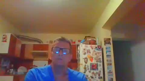 ulmeni4 online show from 04-19-26, 06:21