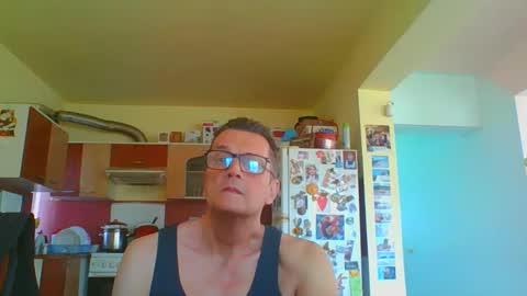 Snapshot of ulmeni7 chatting on 04-29-26, 01:48 ulmeni7 online show from 04-29-26, 01:48