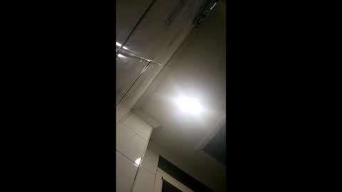 ulosdeabajo04 online show from 05-25-26, 11:44