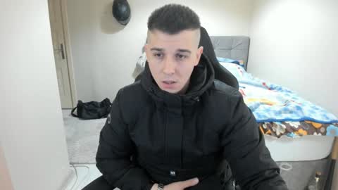 Snapshot of ulxer chatting on 12-12-24, 08:10 hi im mike tyson -  online show from 12-12-24, 08:10