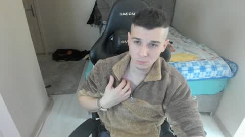Snapshot of ulxer chatting on 01-03-25, 04:33 hi im mike tyson -  online show from 01-03-25, 04:33