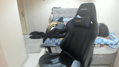 Snapshot of ulxer chatting on 01-23-25, 08:02 hi im mike tyson -  online show from 01-23-25, 08:02