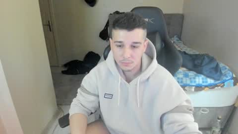 Snapshot of ulxer chatting on 01-27-25, 10:27 hi im mike tyson -  online show from 01-27-25, 10:27