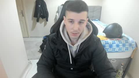 Snapshot of ulxer chatting on 01-29-25, 07:53 hi im mike tyson -  online show from 01-29-25, 07:53
