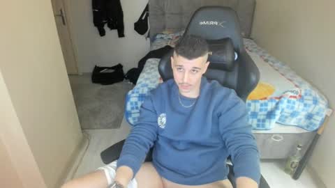 Snapshot of ulxer chatting on 02-06-25, 08:02 hi im mike tyson -  online show from 02-06-25, 08:02