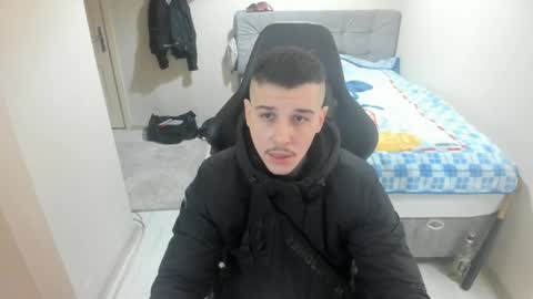 Snapshot of ulxer chatting on 02-07-25, 07:06 hi im mike tyson -  online show from 02-07-25, 07:06