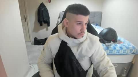 Snapshot of ulxer chatting on 02-13-25, 07:21 hi im mike tyson -  online show from 02-13-25, 07:21