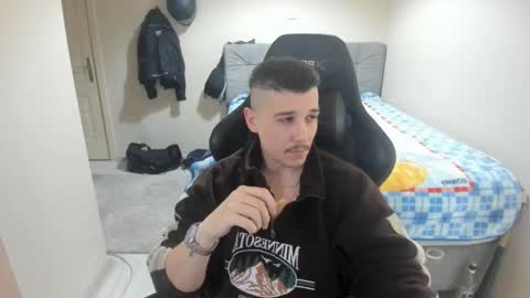Snapshot of ulxer chatting on 02-14-25, 09:32 hi im mike tyson -  online show from 02-14-25, 09:32
