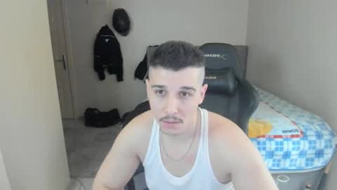 Snapshot of ulxer chatting on 02-15-25, 12:37 hi im mike tyson -  online show from 02-15-25, 12:37