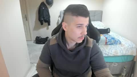 Snapshot of ulxer chatting on 02-16-25, 08:00 hi im mike tyson -  online show from 02-16-25, 08:00