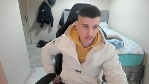 Snapshot of ulxer chatting on 02-20-25, 07:08 hi im mike tyson -  online show from 02-20-25, 07:08