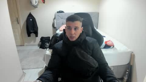 Snapshot of ulxer chatting on 10-02-25, 08:05 hi im mike tyson -  online show from 10-02-25, 08:05