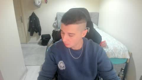 Snapshot of ulxer chatting on 12-20-25, 08:16 hi im mike tyson - online show from 12-20-25, 08:16