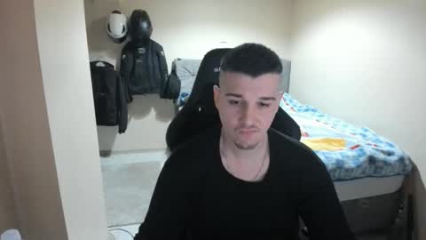 Snapshot of ulxer chatting on 03-05-26, 08:38 hi im mike tyson - online show from 03-05-26, 08:38