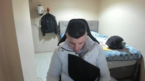 Snapshot of ulxer chatting on 03-18-26, 06:55 hi im mike tyson - online show from 03-18-26, 06:55