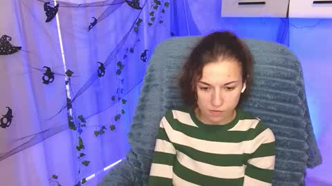 Ulyana online show from 11-07-25, 06:46