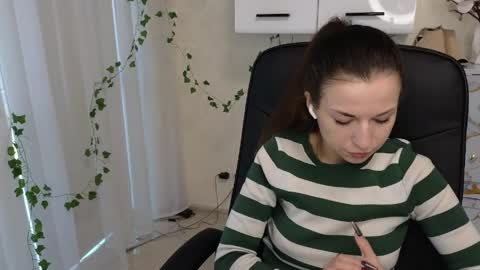 Ulyana online show from 04-22-26, 04:15