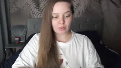 Snapshot of ulystar chatting on 01-03-25, 10:20 Ulyana online show from 01-03-25, 10:20