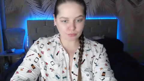 Snapshot of ulystar chatting on 01-04-25, 09:10 Ulyana online show from 01-04-25, 09:10