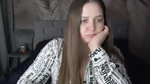 Snapshot of ulystar chatting on 01-11-25, 11:23 Ulyana online show from 01-11-25, 11:23