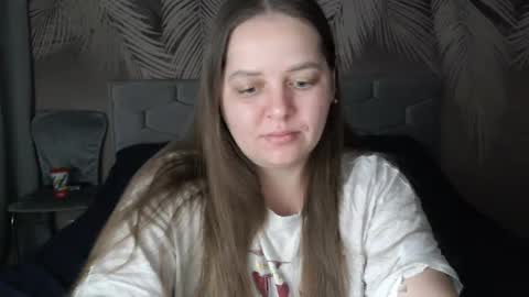 Snapshot of ulystar chatting on 01-12-25, 06:06 Ulyana online show from 01-12-25, 06:06