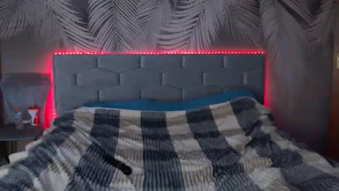 Snapshot of ulystar chatting on 01-28-25, 10:12 Ulyana online show from 01-28-25, 10:12