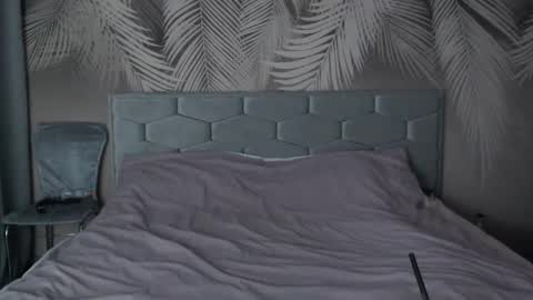 Snapshot of ulystar chatting on 02-04-25, 07:40 Ulyana online show from 02-04-25, 07:40