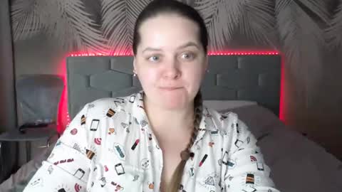 Snapshot of ulystar chatting on 02-04-25, 01:48 Ulyana online show from 02-04-25, 01:48